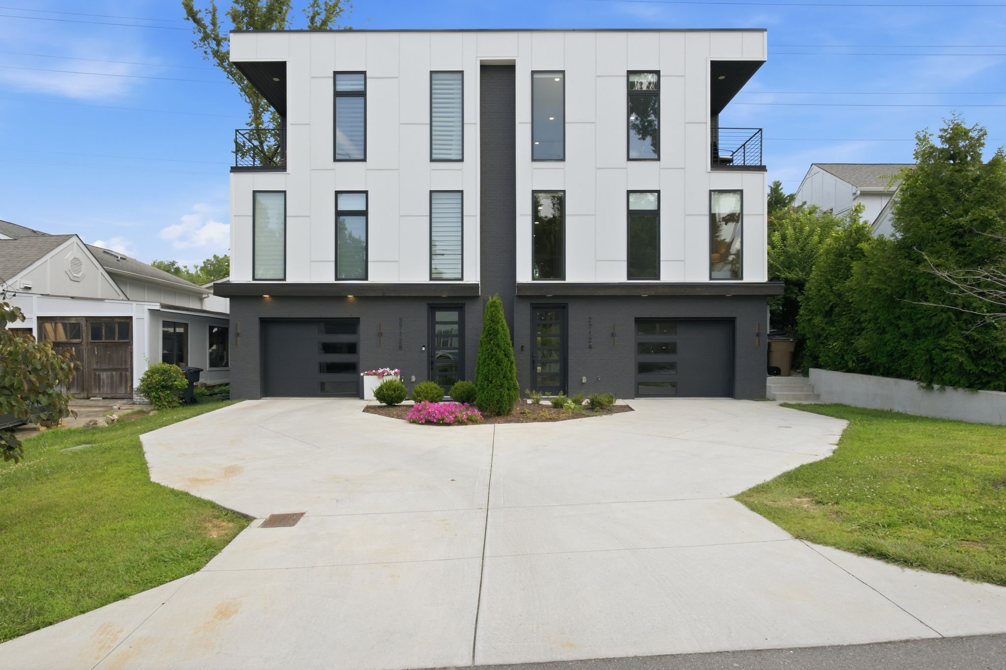 Nashville House: 2712 Sharondale Court