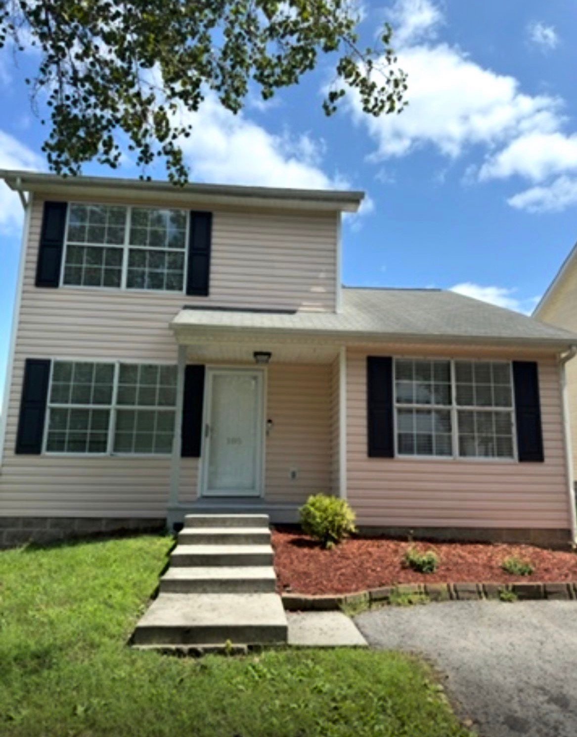 Bristol House: 105 Boardwalk