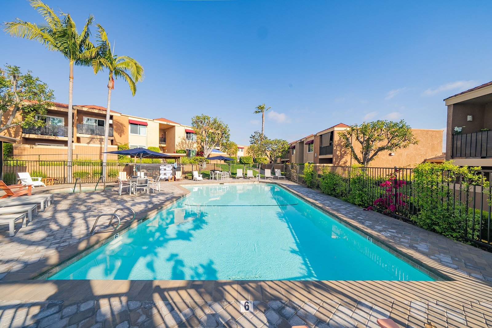 Vista Condo: 1440 Oak Dr