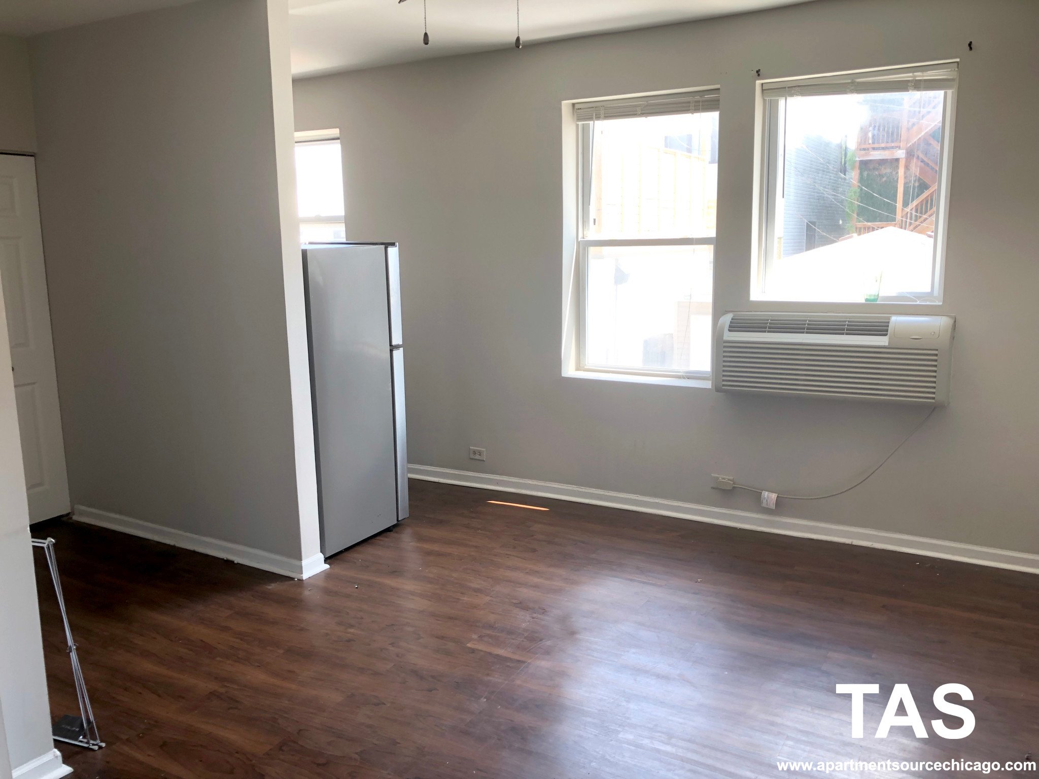 Chicago Apartment: 1627 North Humboldt Blvd