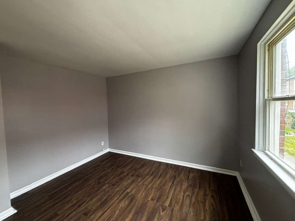 East Cleveland Apartment: 13975 Superior Road