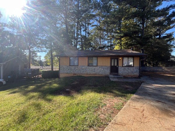 Norcross House: 1074 Sparrow Ct