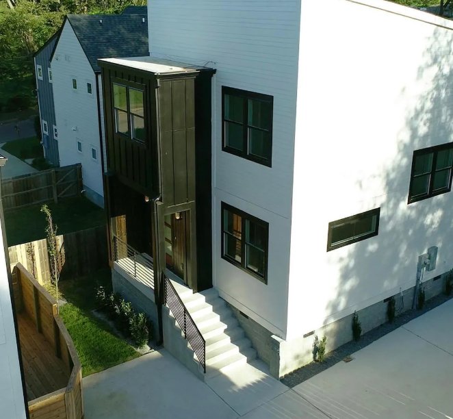 Nashville House: 1103B Cecilia Ave