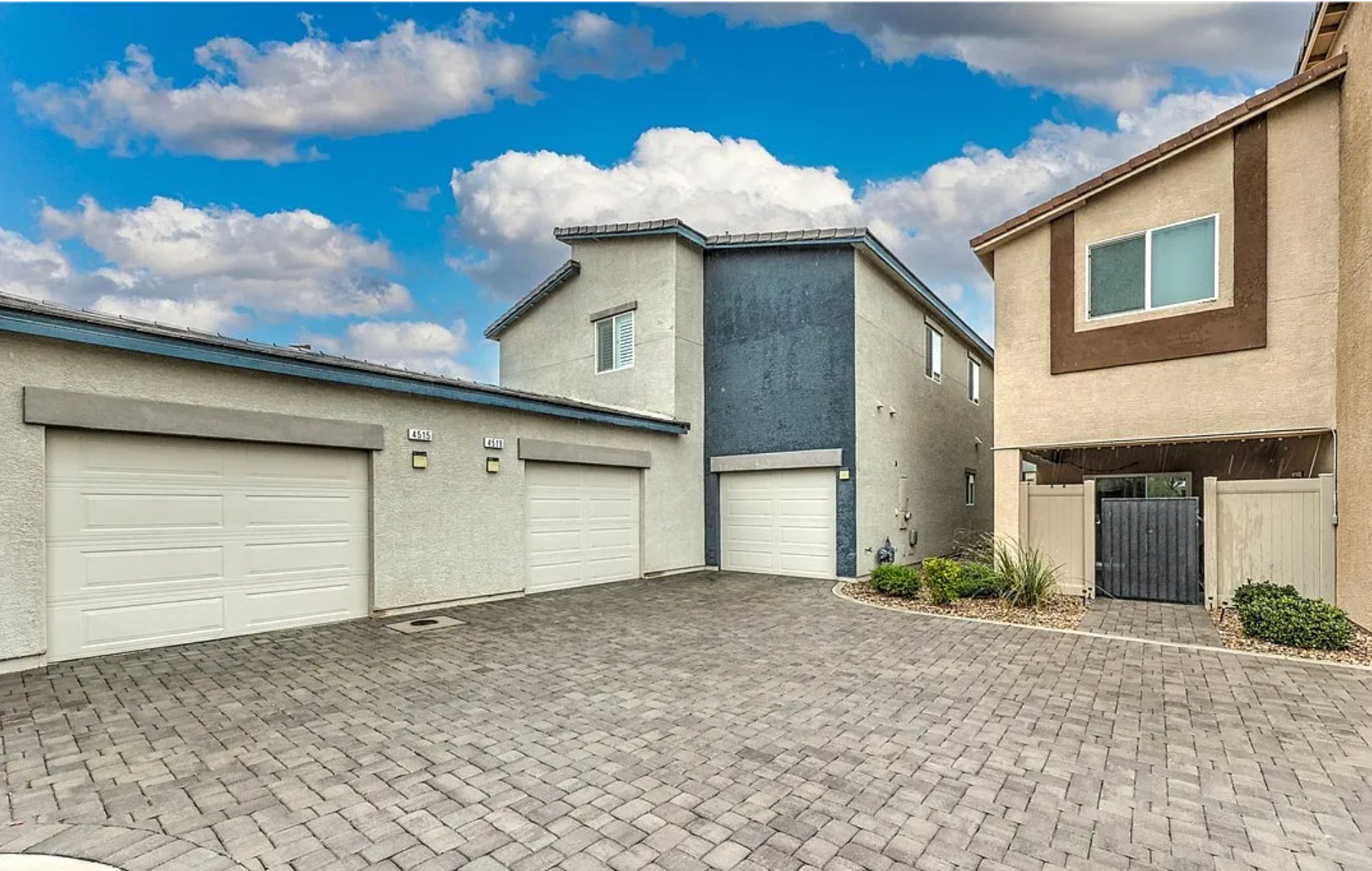 North Las vegas House: 4519 Sapphire Moon Avenue