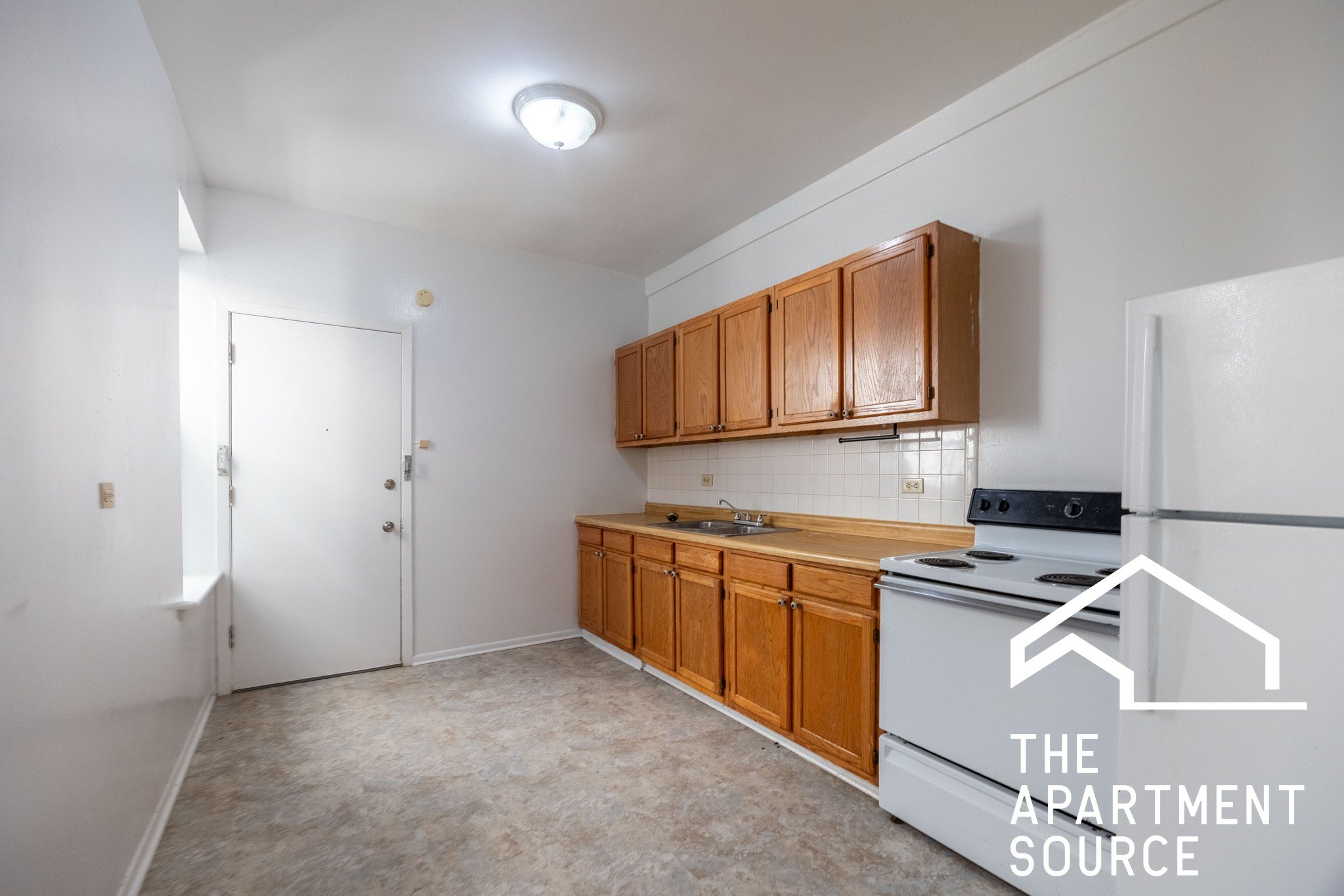 Chicago Apartment: 2319 North Kedzie Blvd