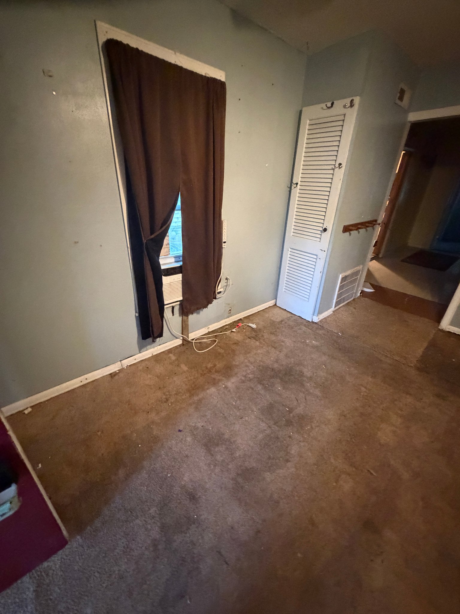 Evansville House: 1404 Cody St