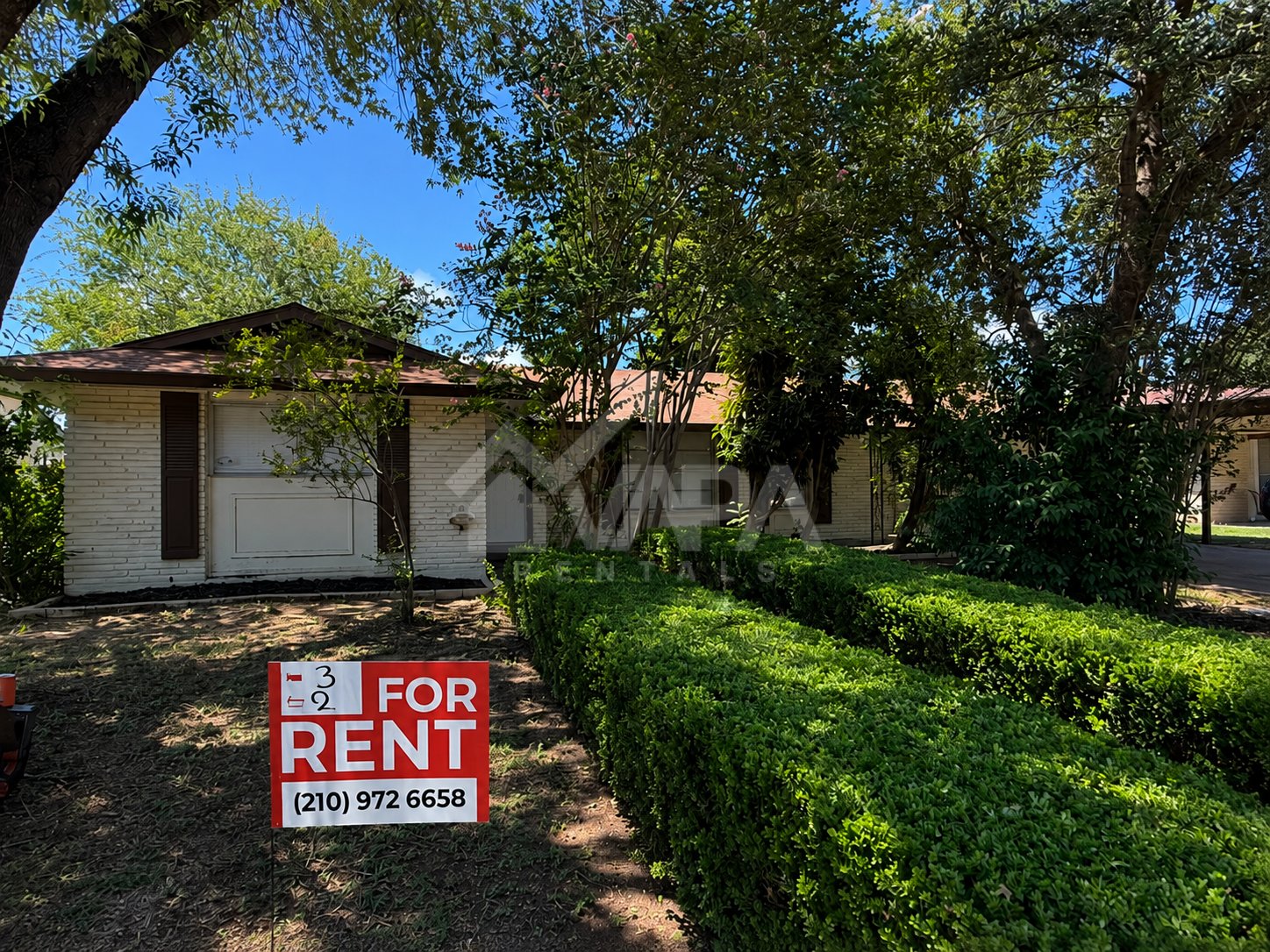 San Antonio House: 4126 Valleyfield