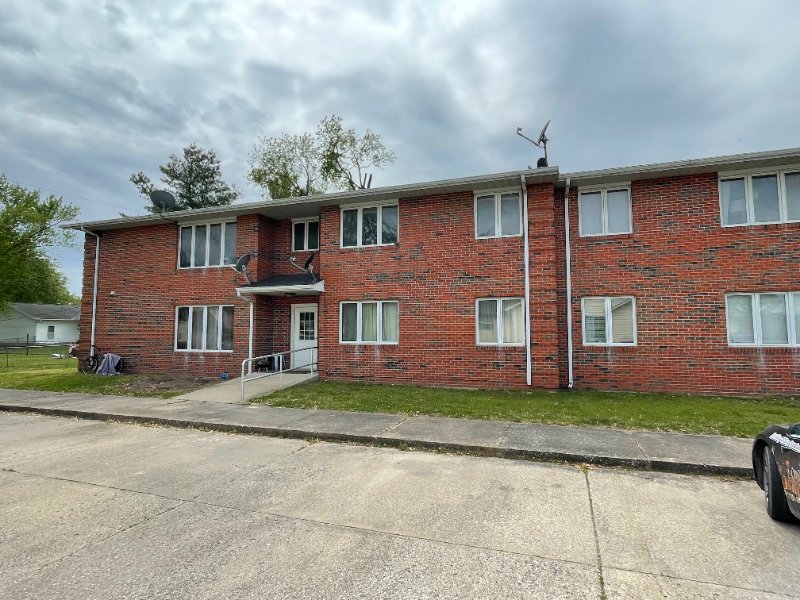 Beckemeyer Apartment: 538 E. Old US Hwy 50