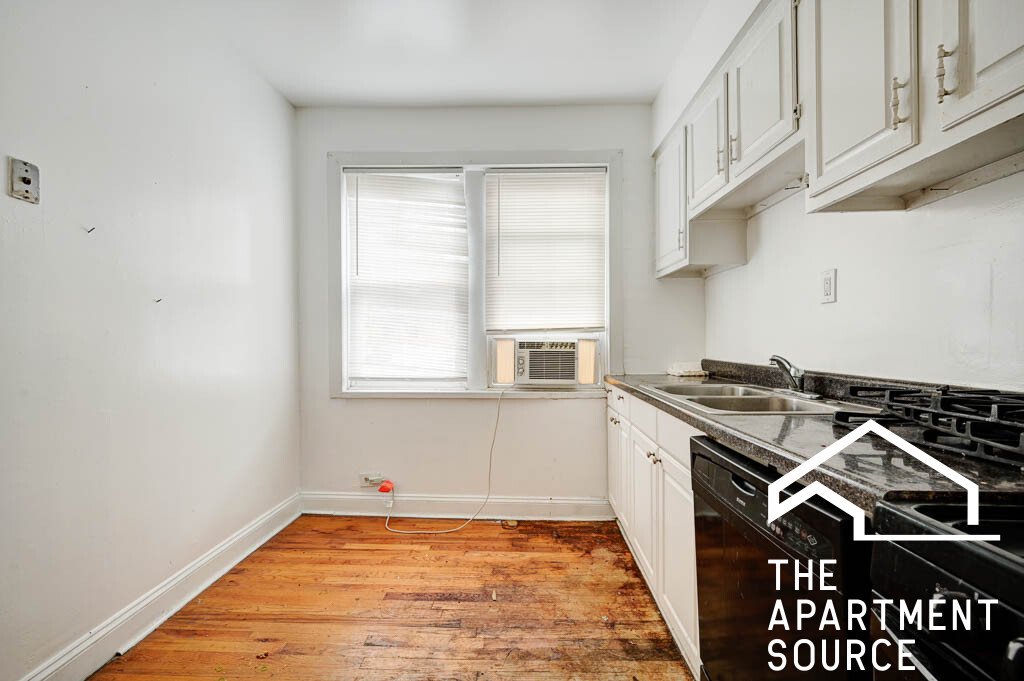 Chicago Apartment: 4409 North Kenneth Ave.