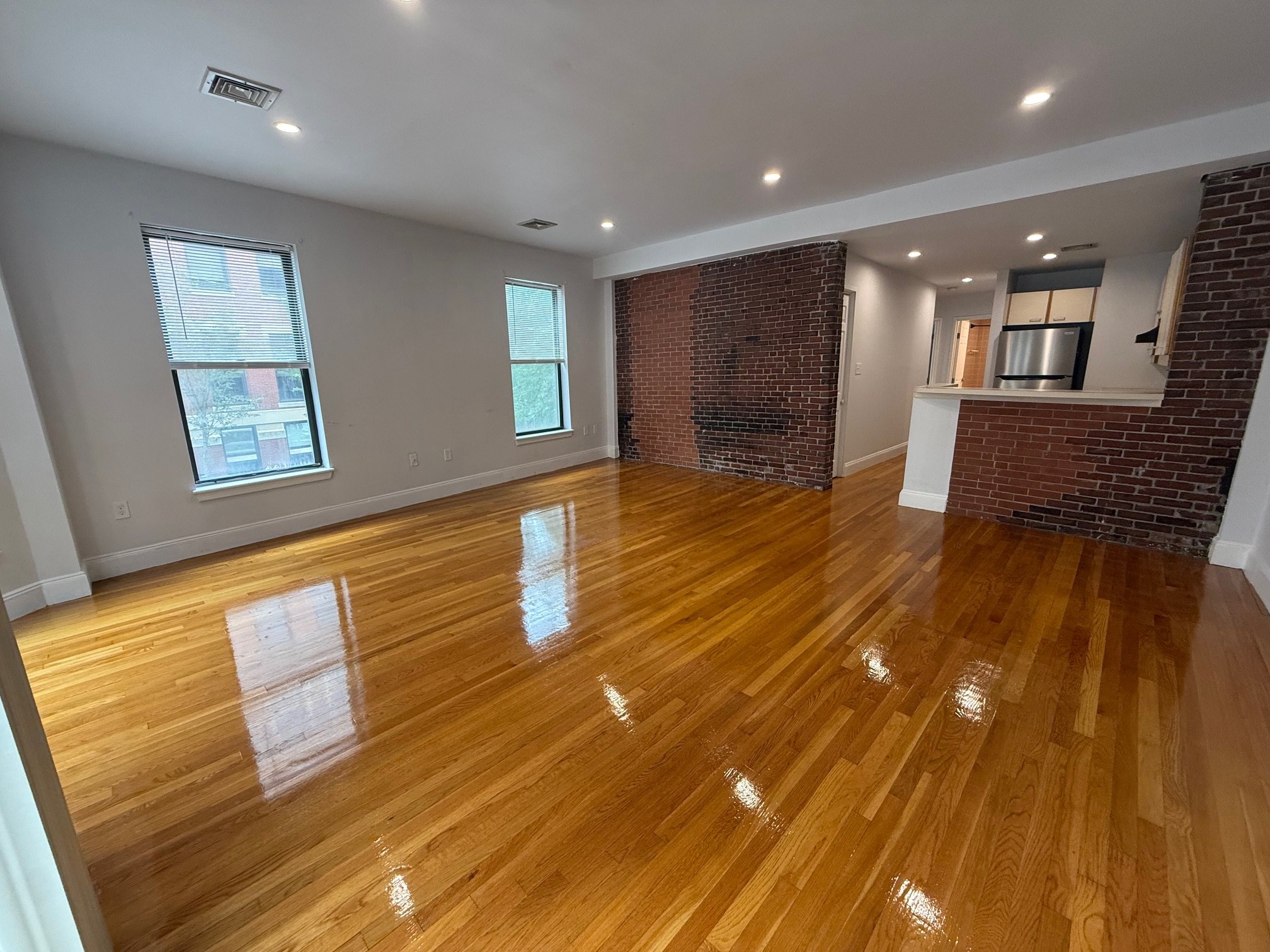 Boston Condo: 40 Worcester Sq