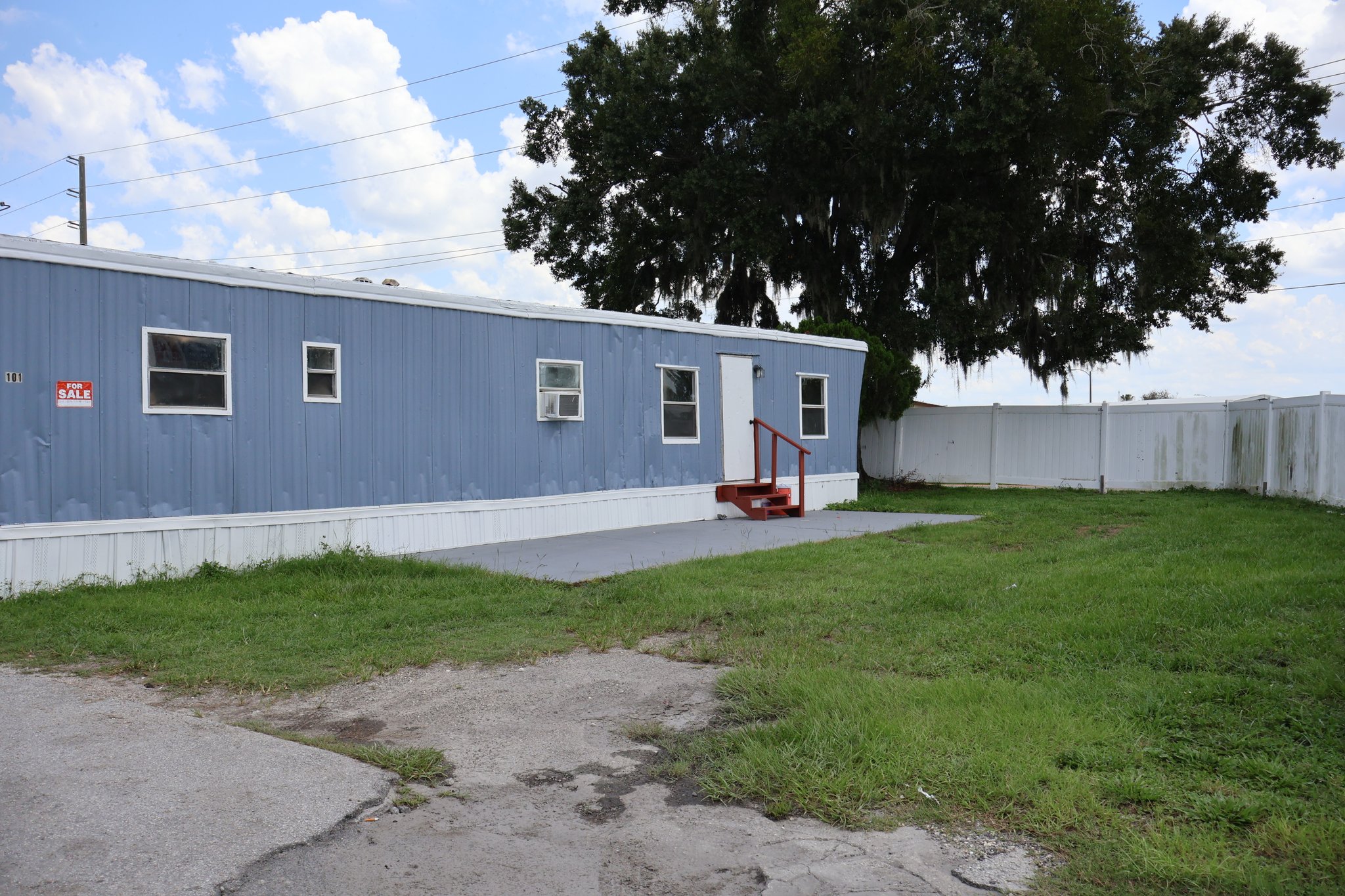 Lakeland Other: 195 Jonna Street