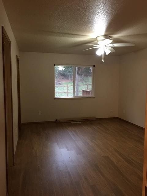 Philomath House: 23355 Greasy Creek Rd