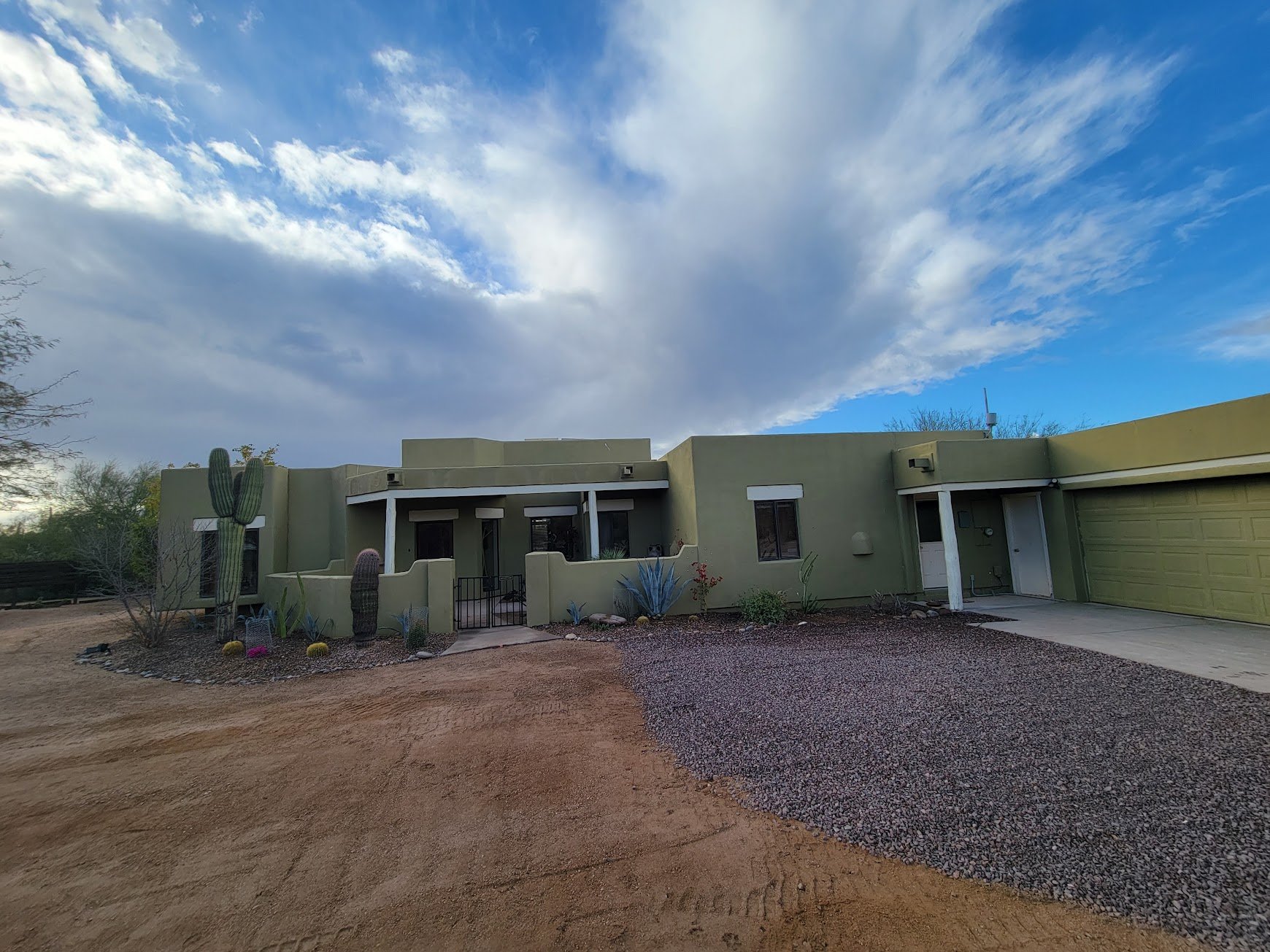 Cave Creek House: 6105 E Lowden RD