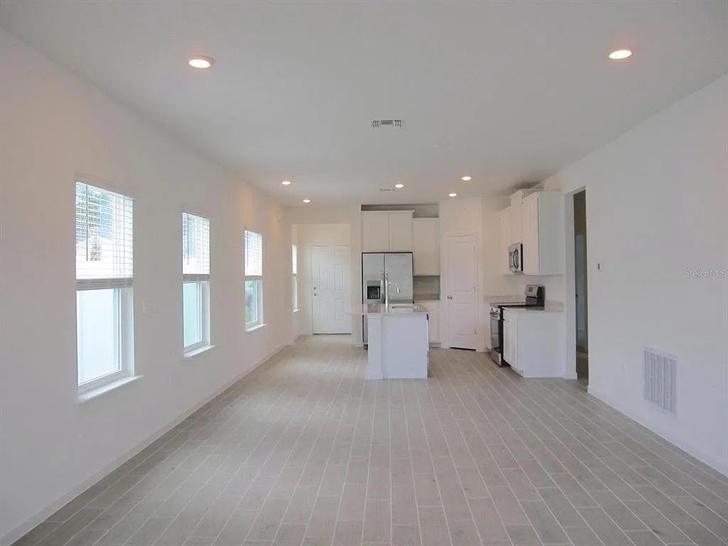Ocala House: 4495 NW 14th Loop