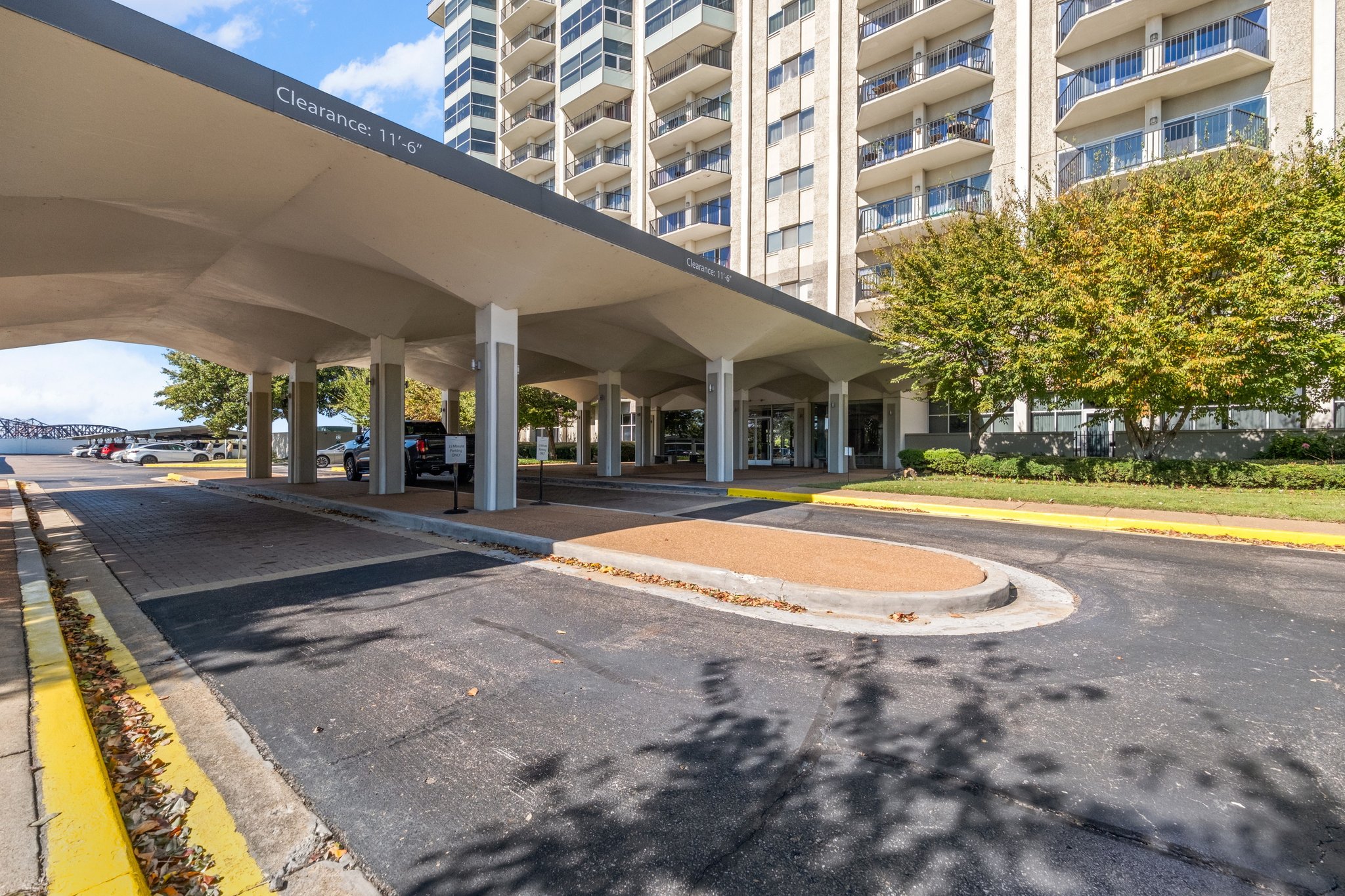 memphis Other: 655s riverside dr