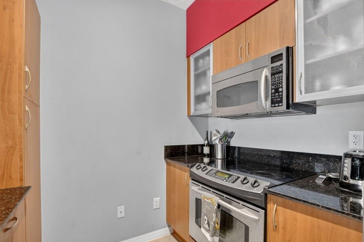 Boca Raton Condo: 233 S Federal Highway 702