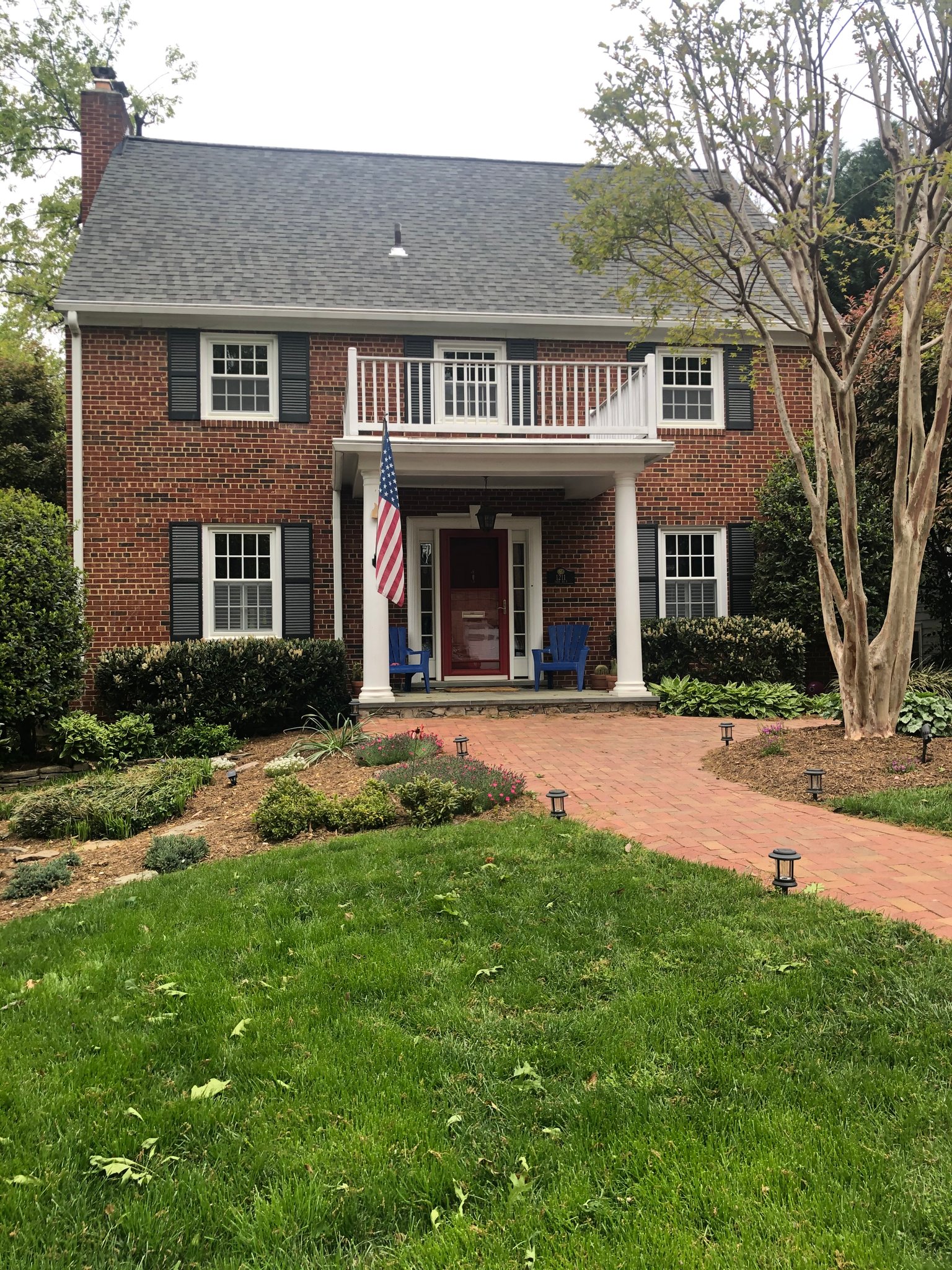 Arlington House: 1211 26th Rd S