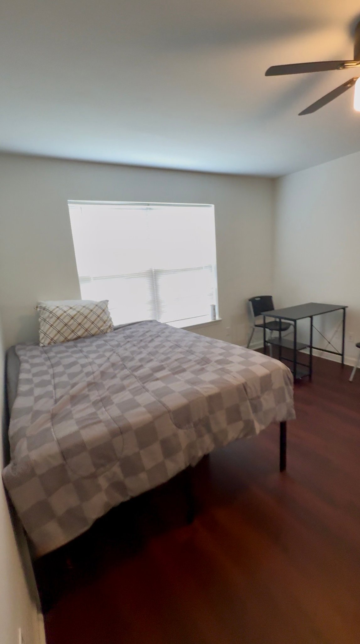 Tallahassee Single Room: 1522 Pepper Drive