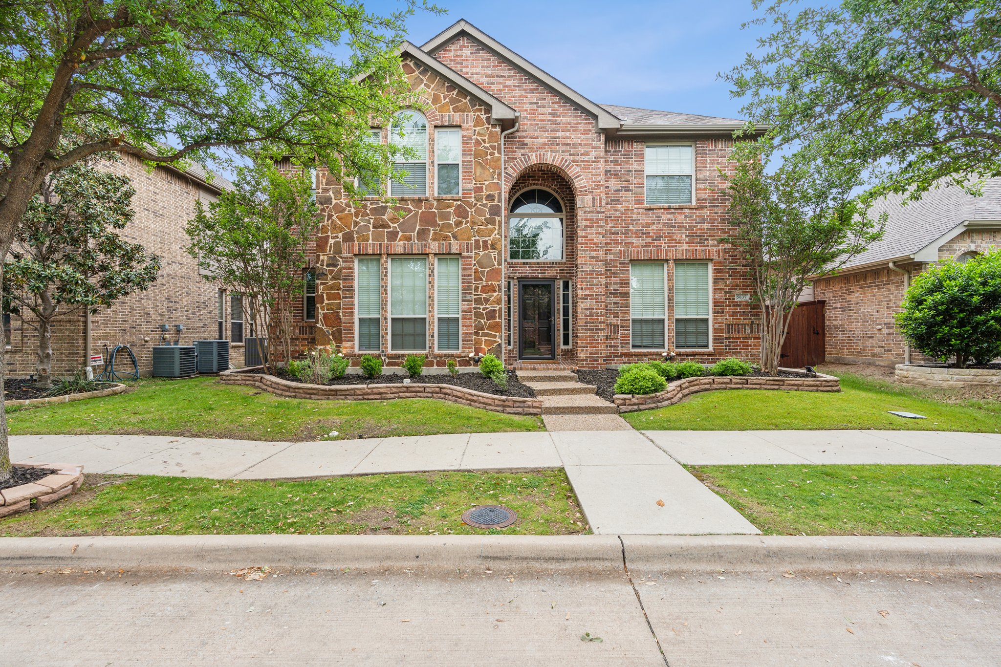 McKinney House: 5637 Belton Ln