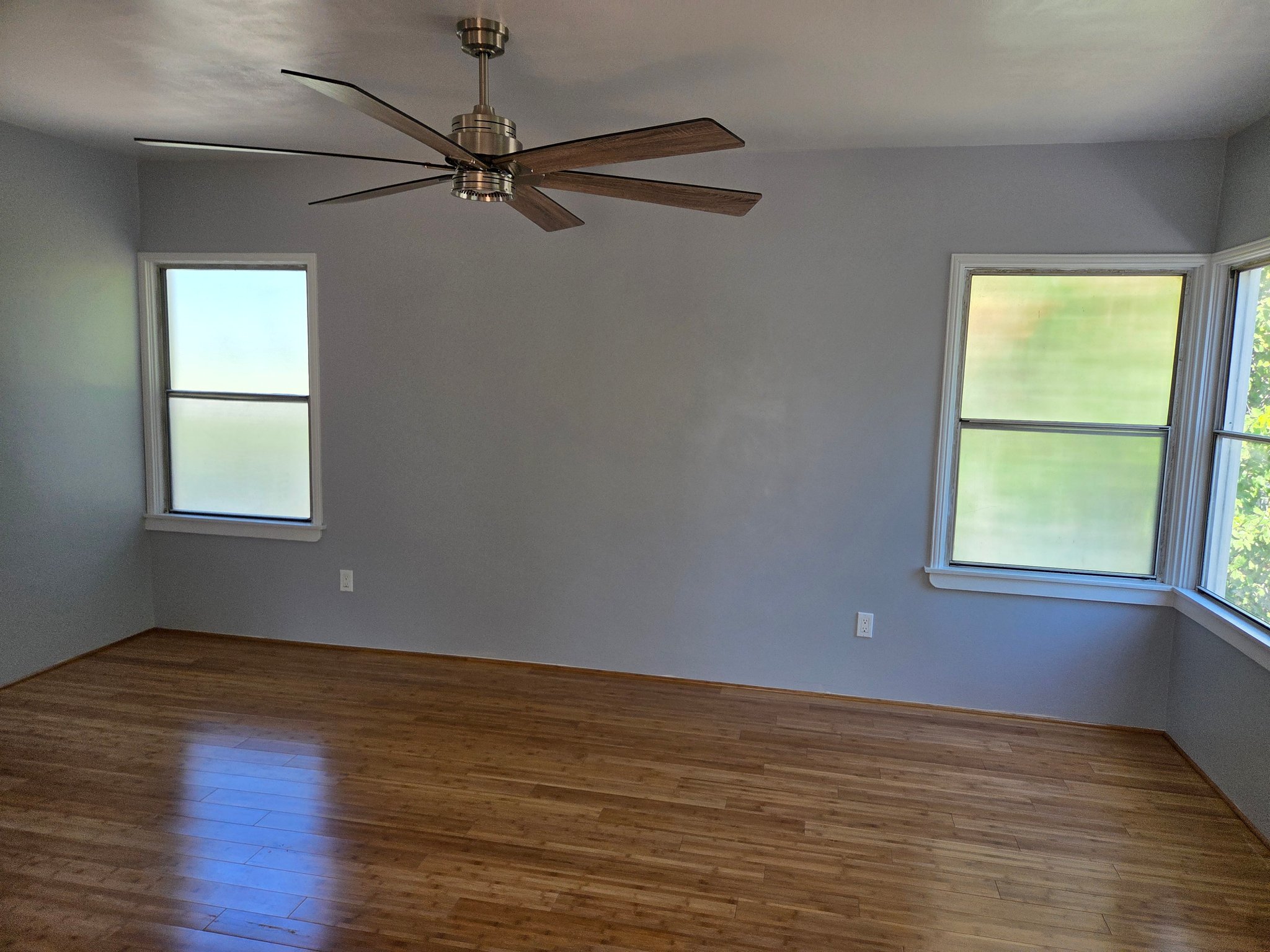 Canoga Park Other: 7316 Owensmouth Ave
