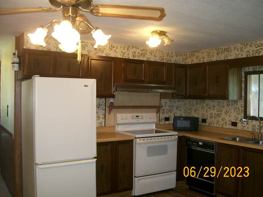 Bozeman House: 27901 Norris Rd.