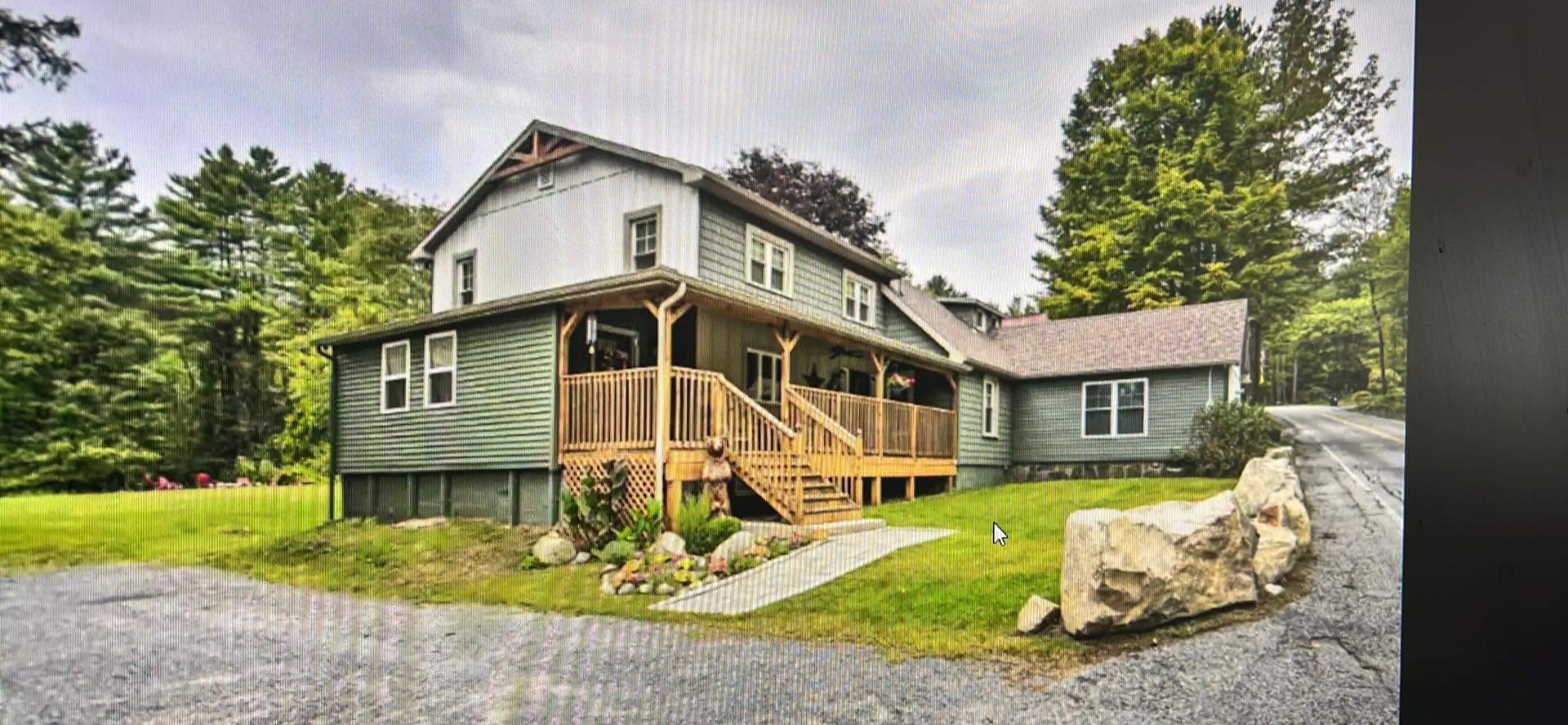 Diamond point House: 75 Coolidge hill rd