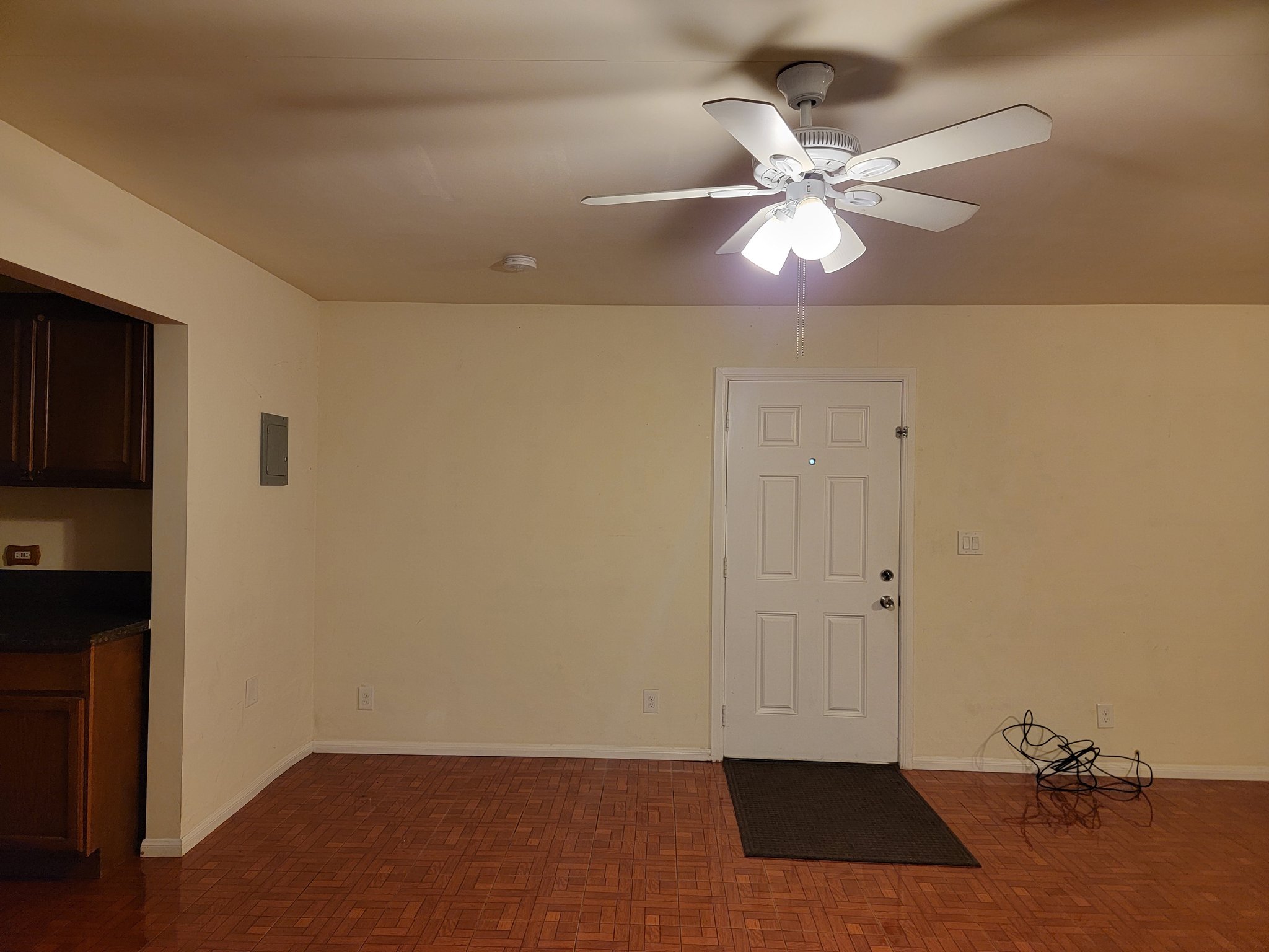 Burbank Other: 206 W. Cedar Ave