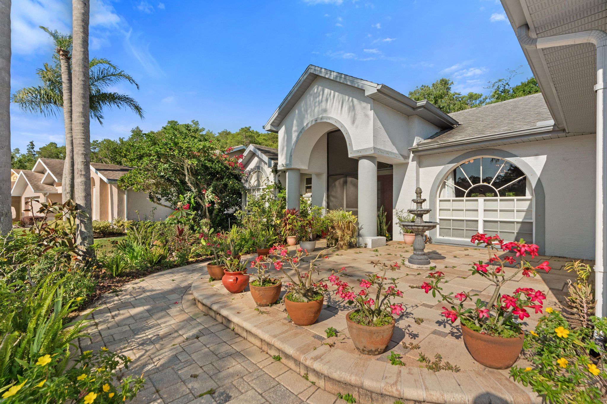 New Port Richey House: 5147 LA PLATA DR