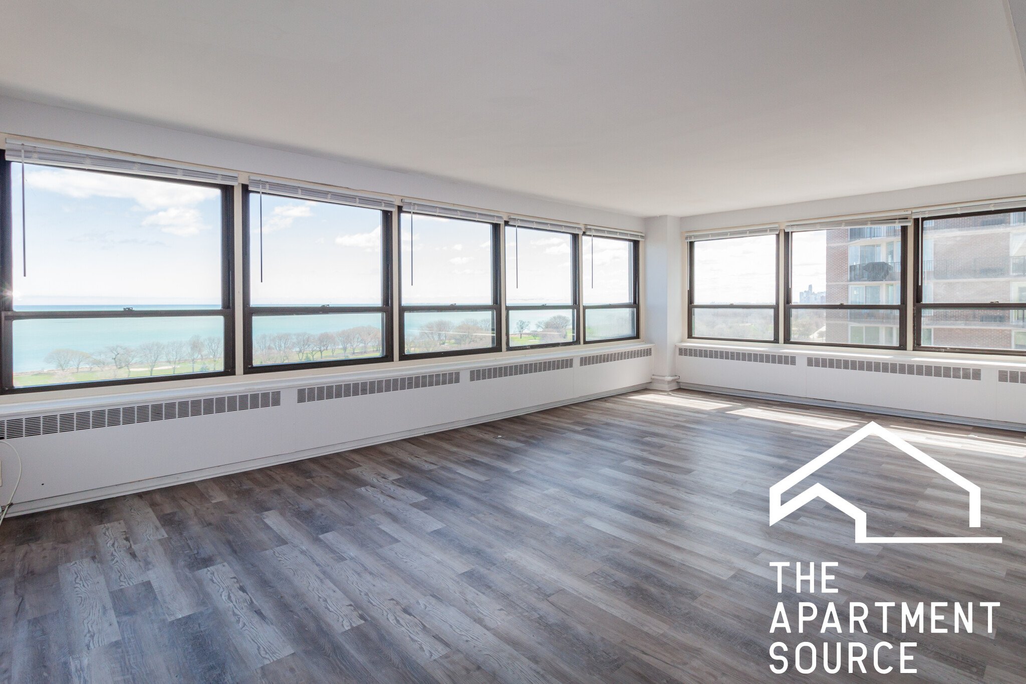 Chicago Apartment: 4180 North Marine Dr.