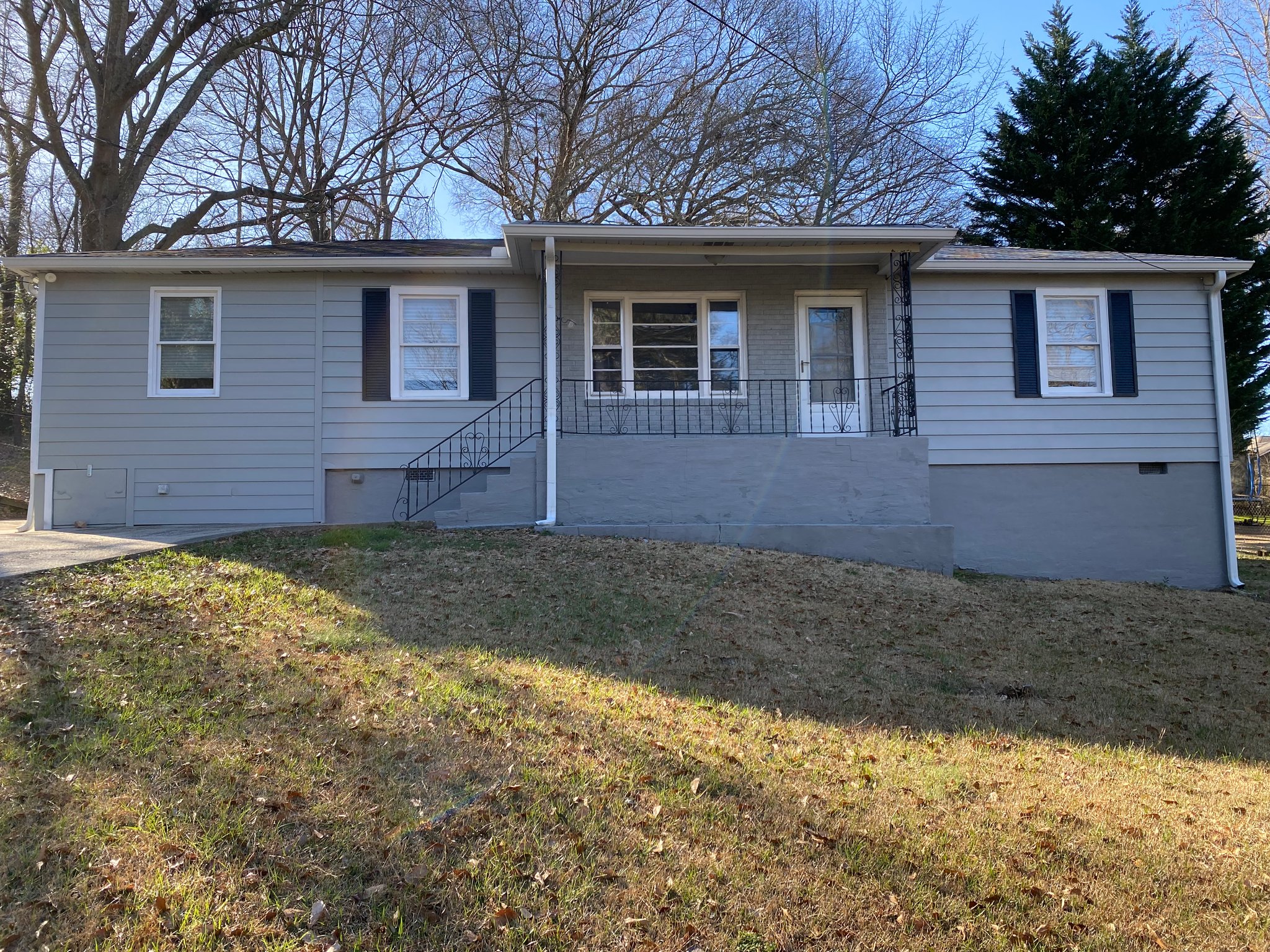 Mableton House: 5696 Brenda Dr SW