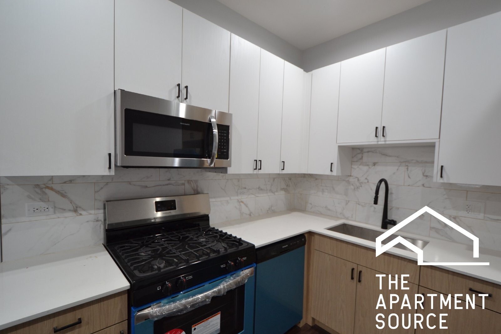Chicago Apartment: 2171 West Wilson