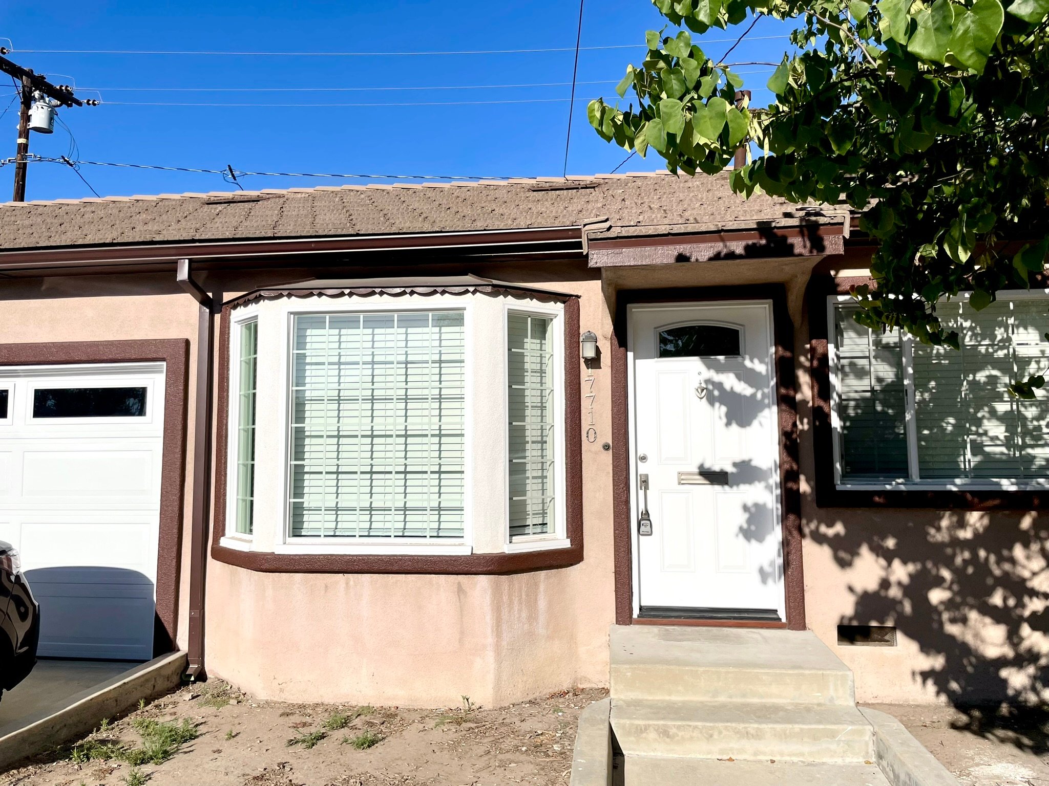 Artesia Apartment: 17710 Jersey Ave