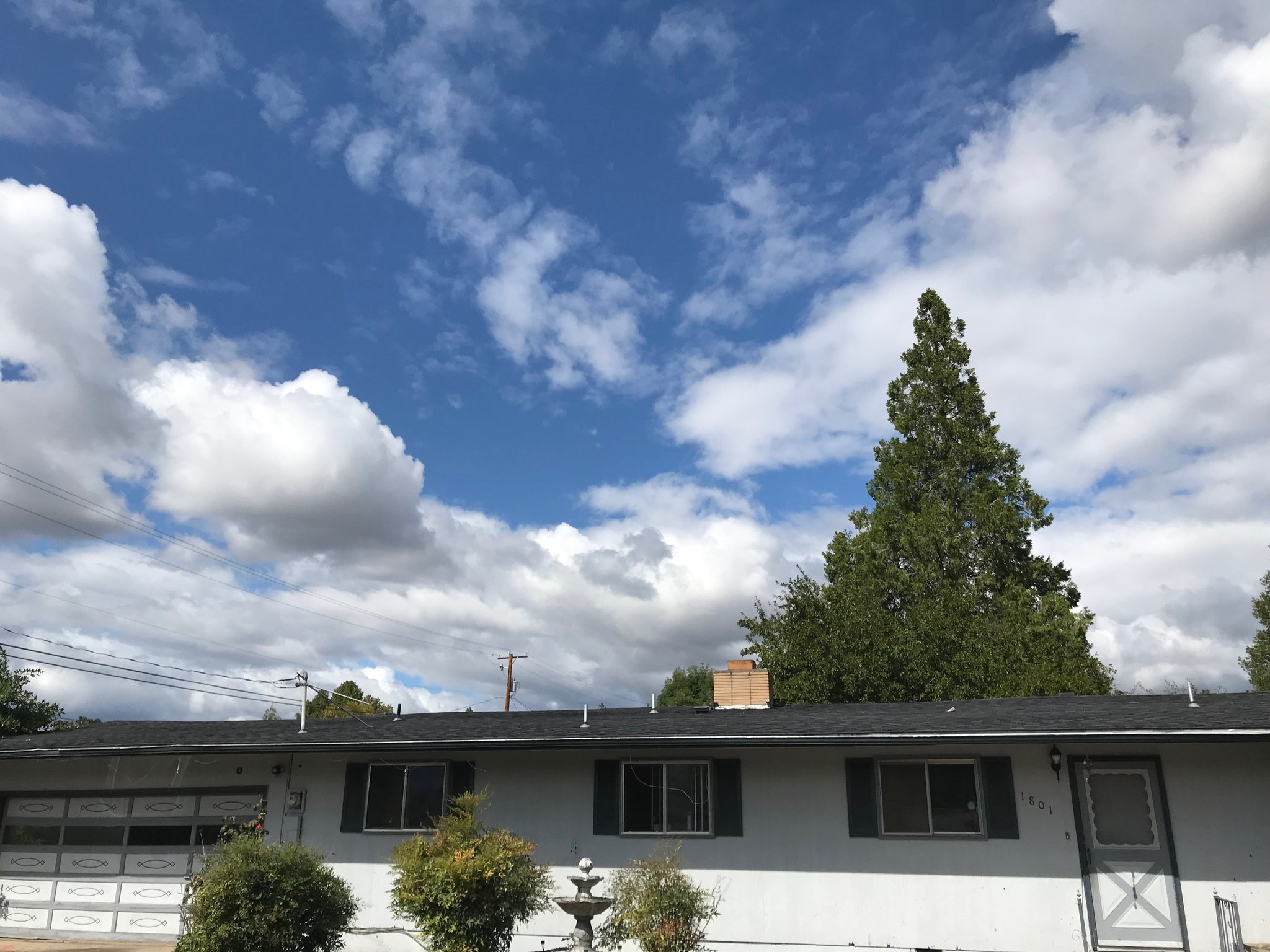 Medford House: 1801 Siskiyou Blvd