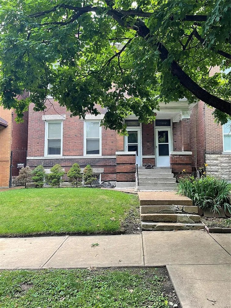 St Louis Multiplex: 2906 Victor St