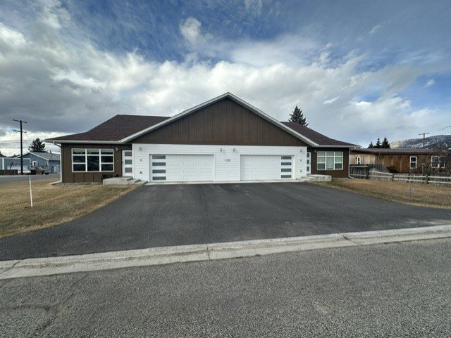 Butte Multiplex: 1105 Schley
