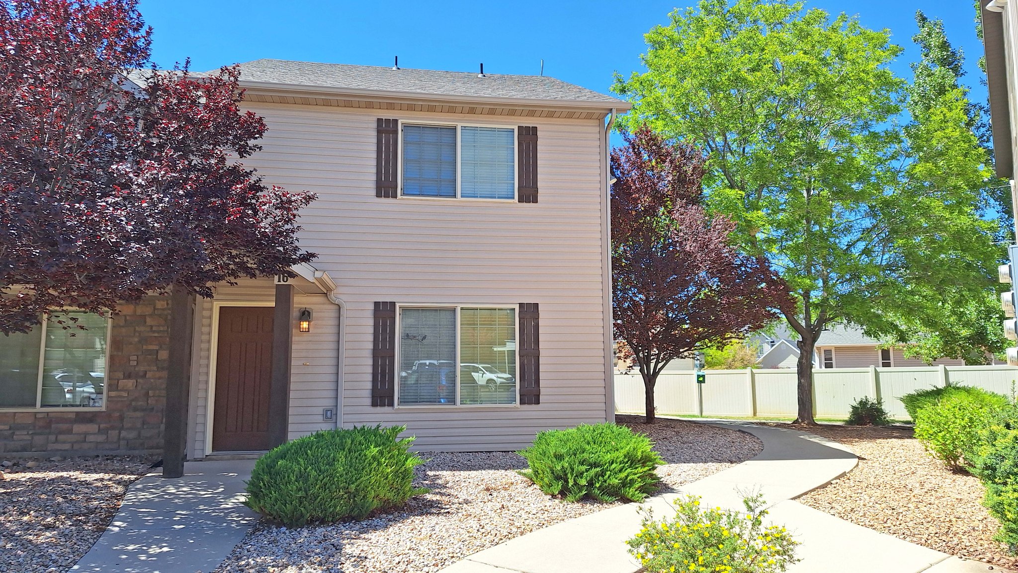 Cedar City Townhome: 370 W 1425 N
