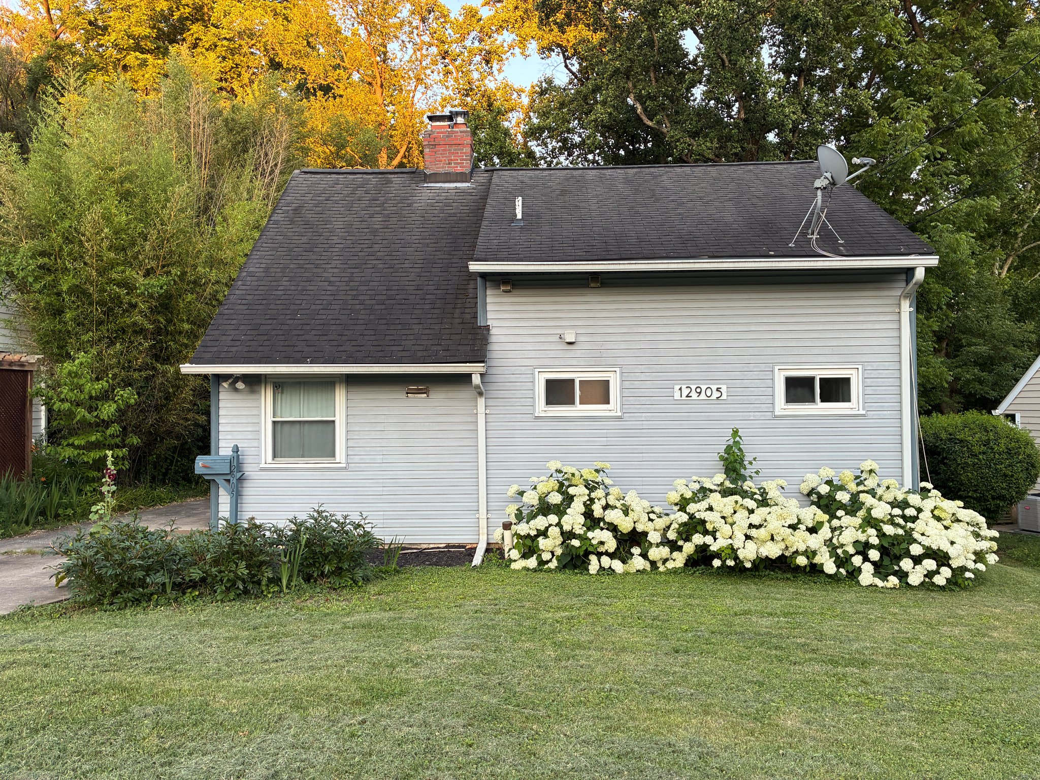 Rockville House: 12905 Atlantic Ave