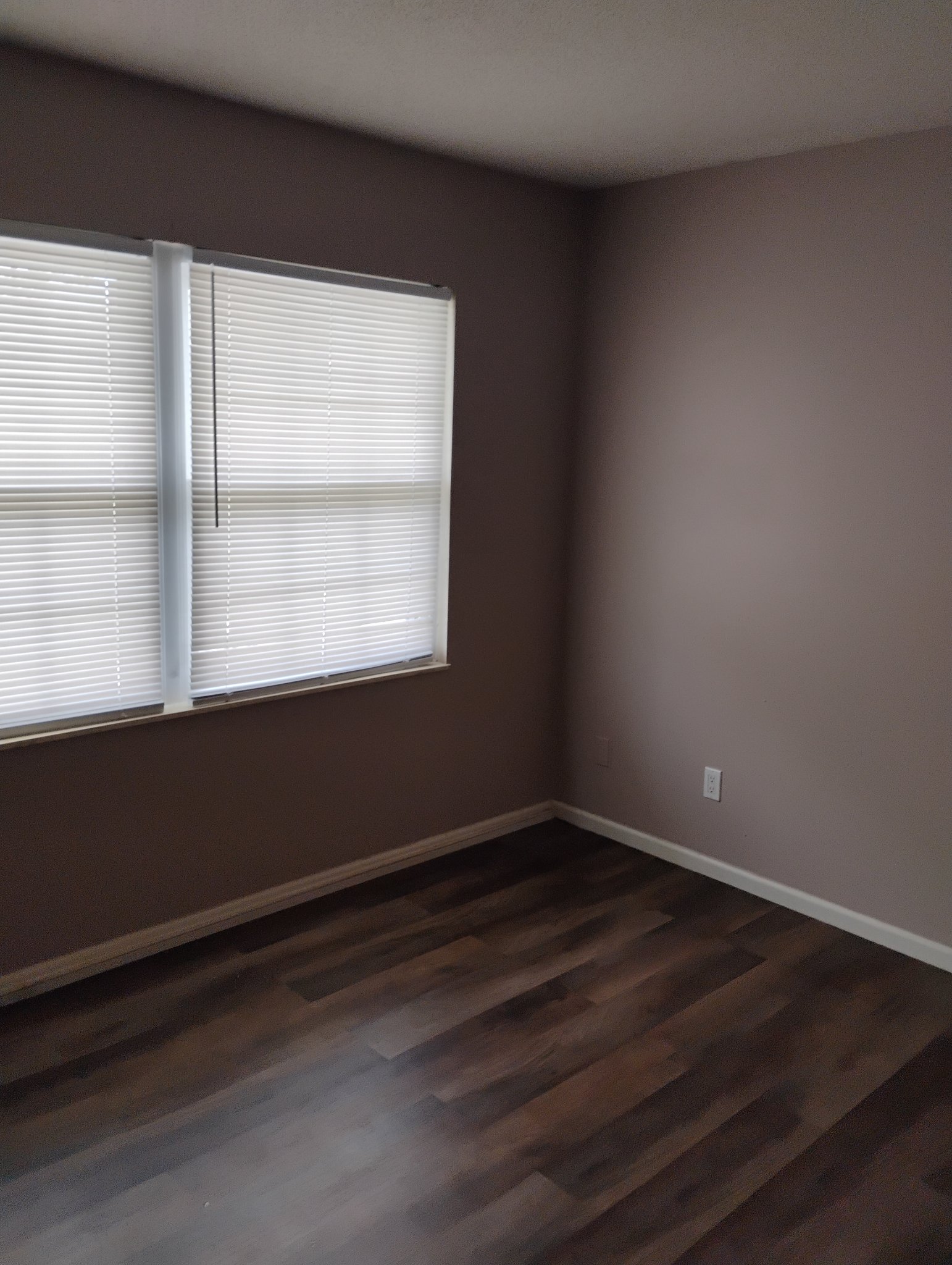 Holly Hill Condo: 840 Center Ave