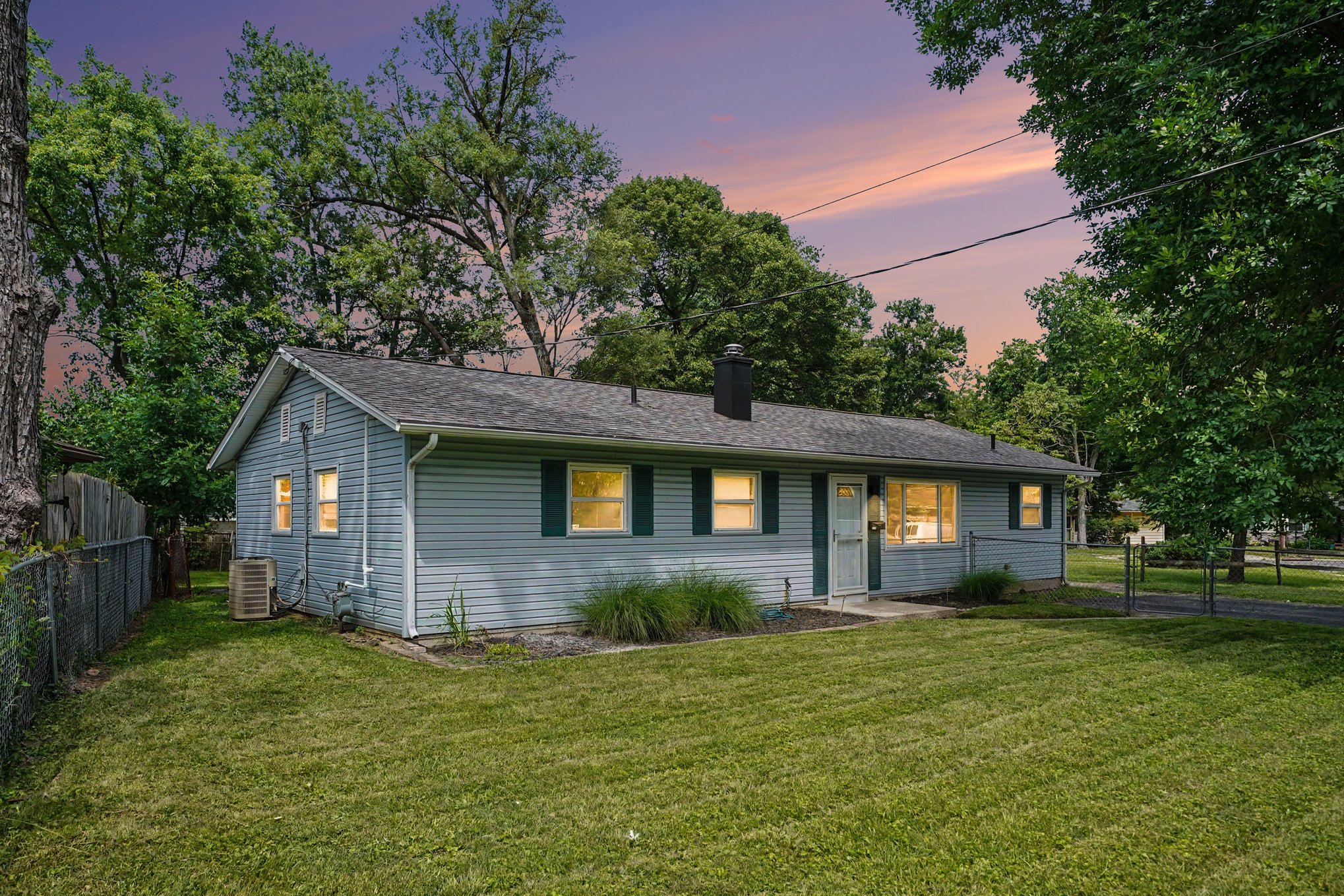 Cincinati House: 8490 Smallwood Lane