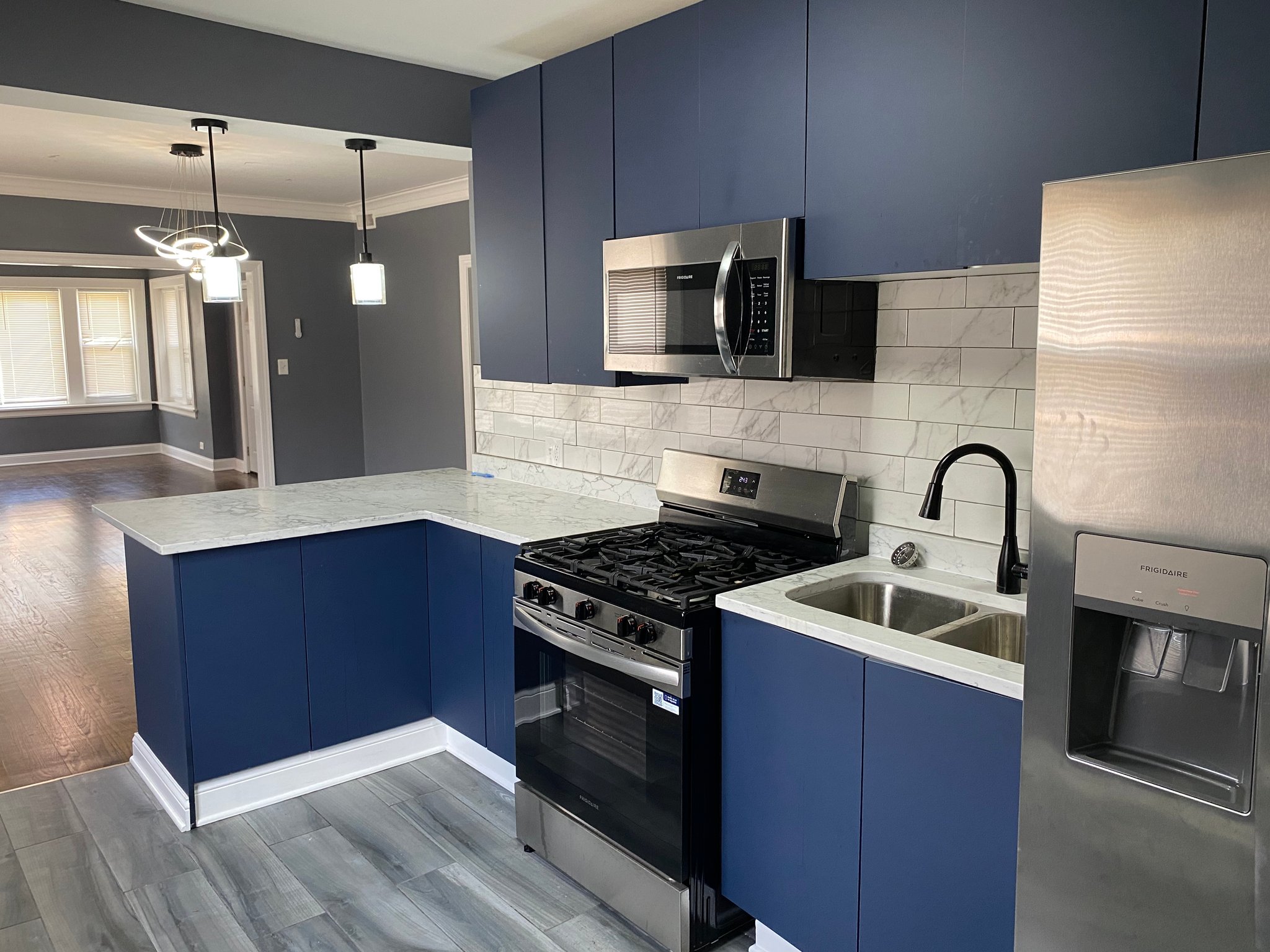 Chicago Townhome: 10925 S Vernon