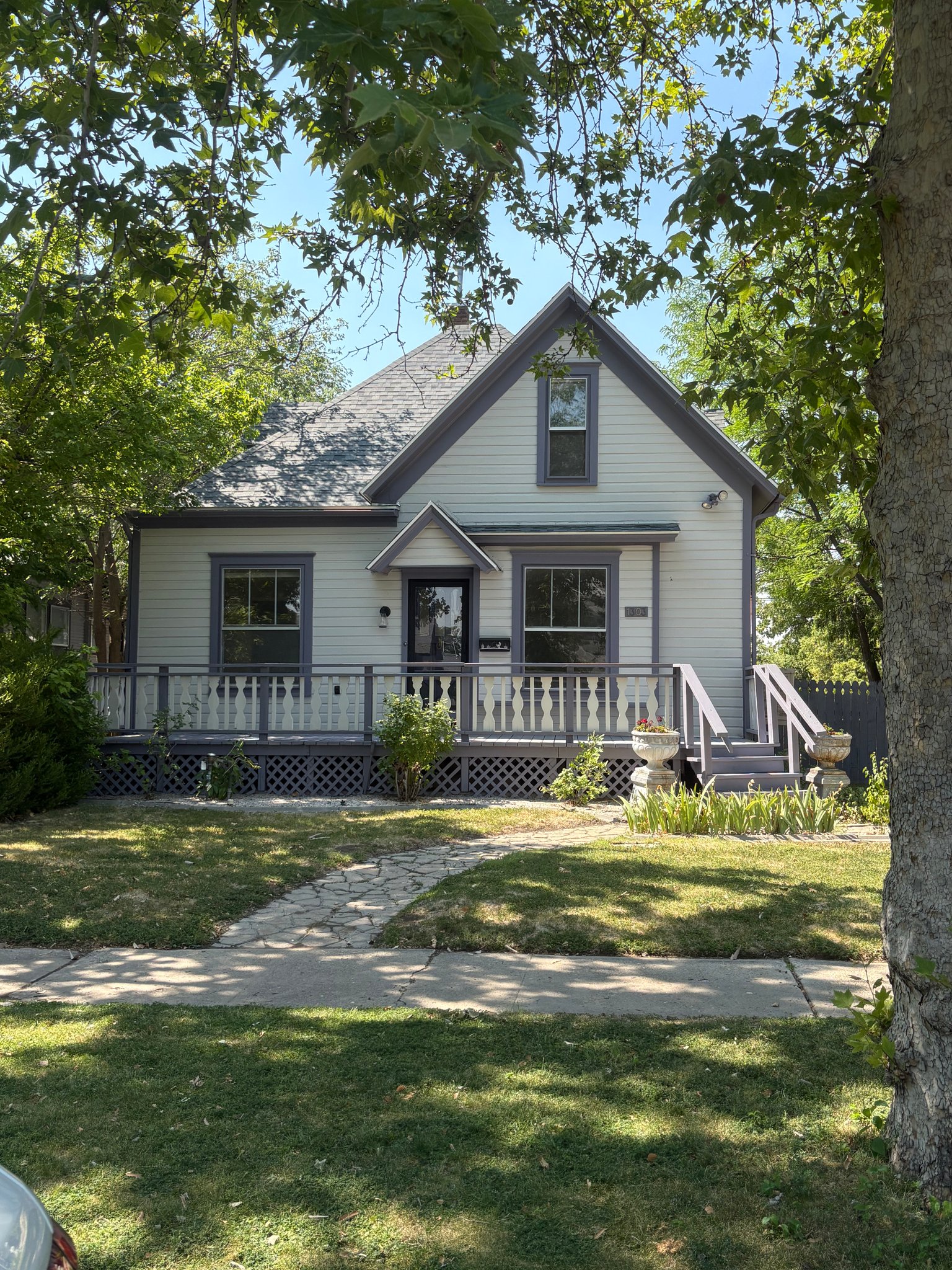 Grand Junction House: 1303 Main Street