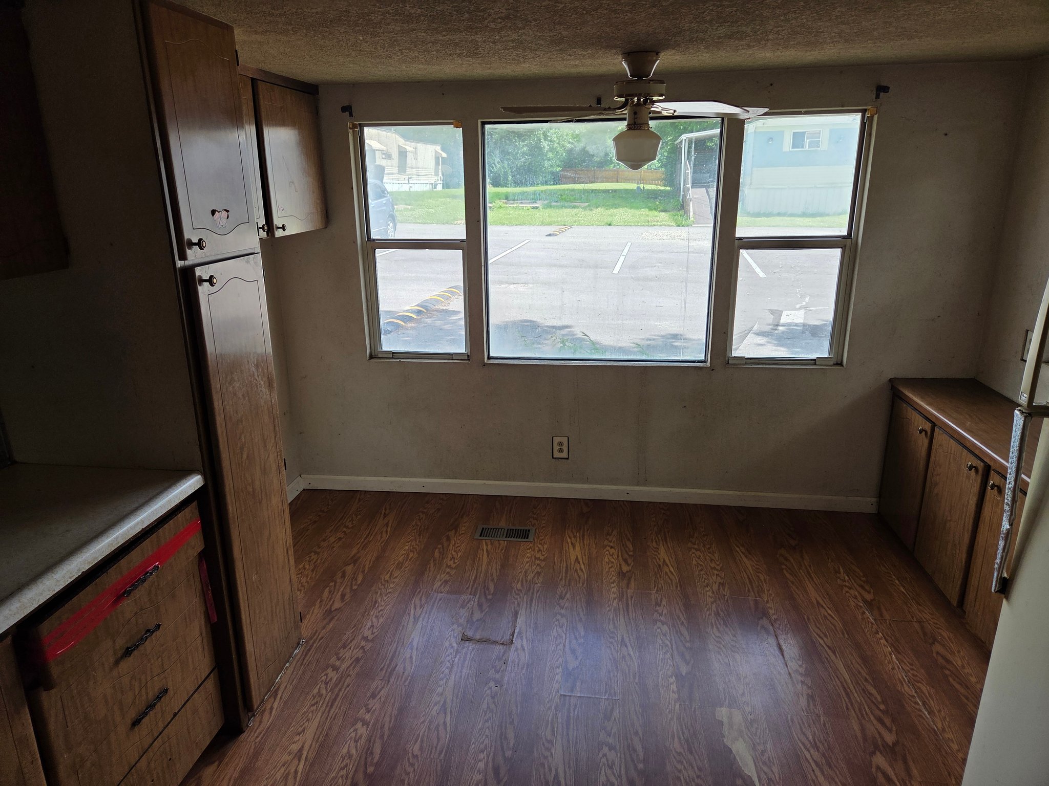 north canton House: 8464 cleveland ave nw