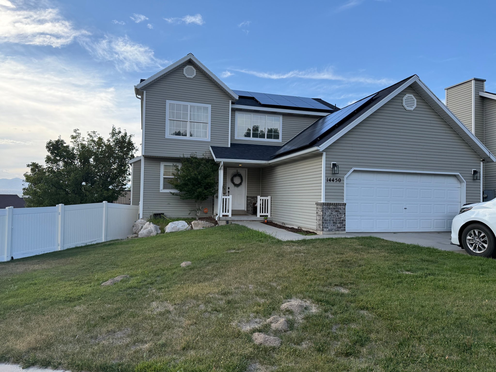 Draper House: 14450 S Henry Day Rd