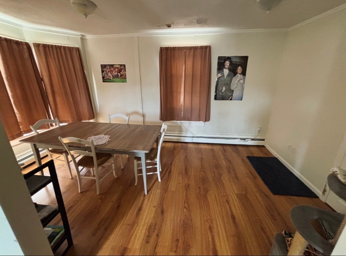 Biddeford Apartment: 14 Pine St