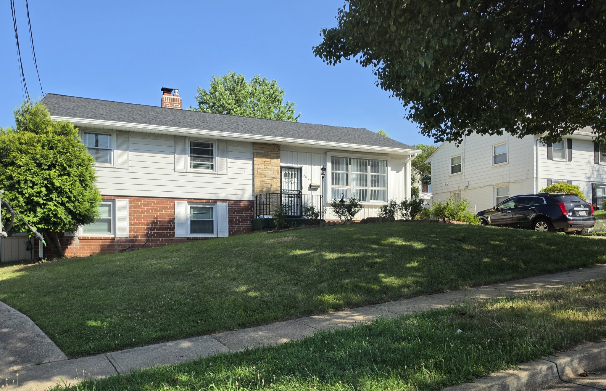 New Carrollton House: 5825 Lamont Drive