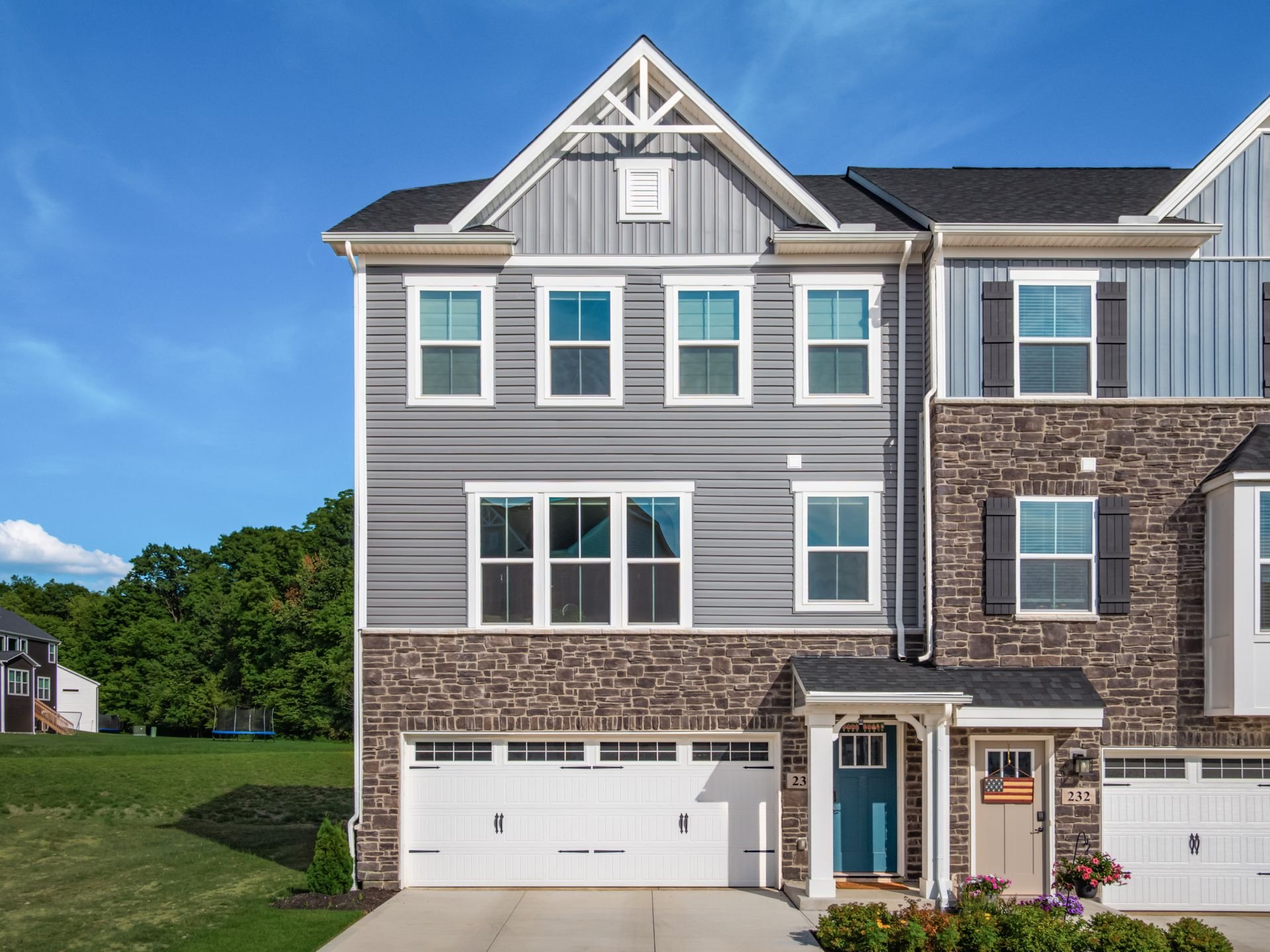 Delaware Townhome: 230 Via Veneto