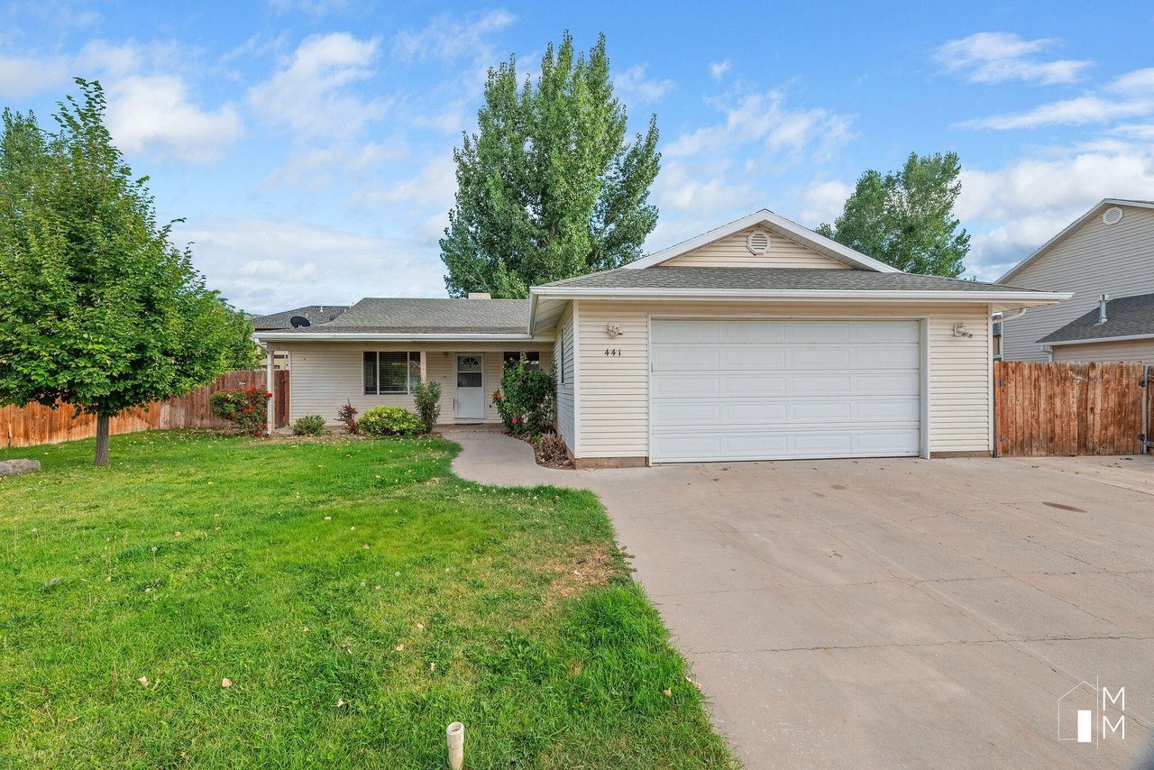 Cedar City House: 441 W 1600 N