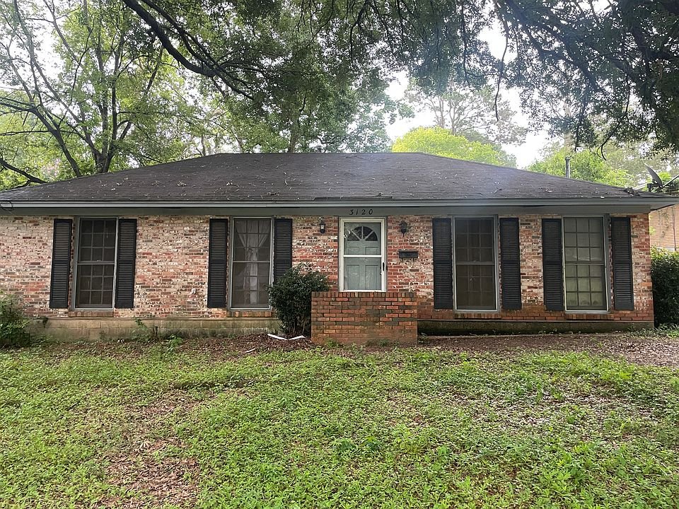 Montgomery House: 3120 Durham Dr