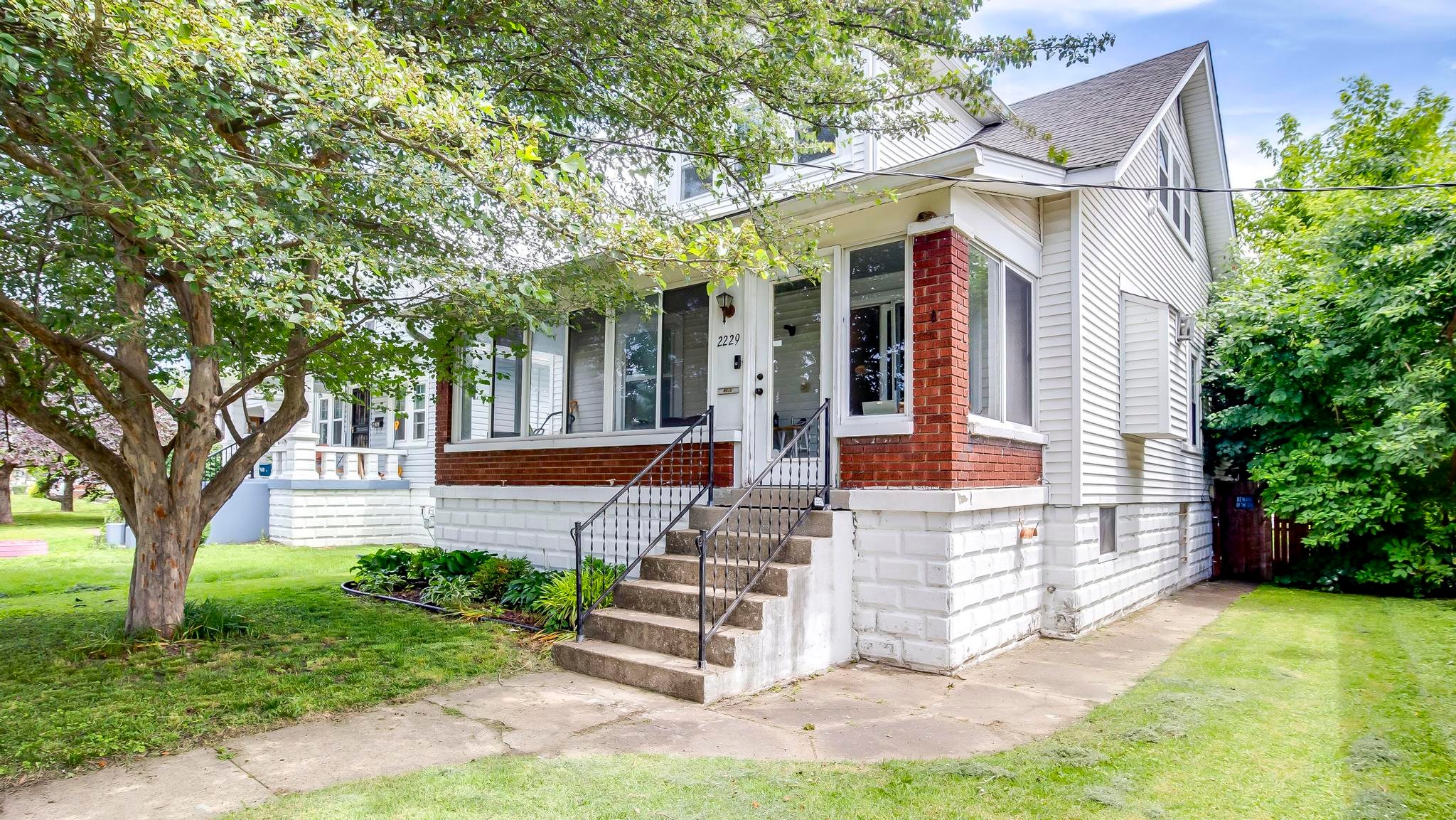 Louisville House: 2229 S Shelby St