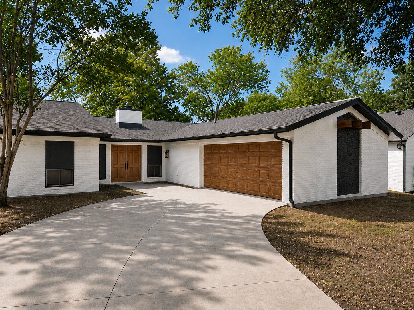Bryan House: 2702 Apple Creek